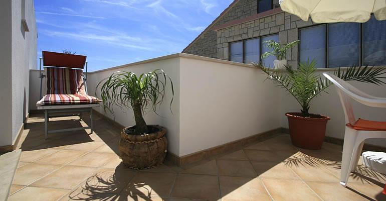 Hvar Apartments 8 Min To The Beach フヴァル エクステリア 写真