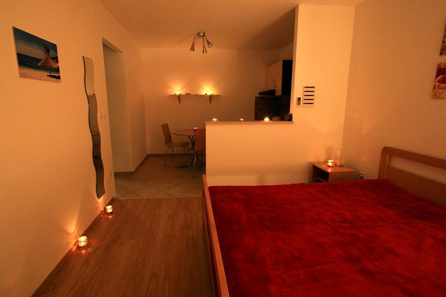 Hvar Apartments 8 Min To The Beach フヴァル エクステリア 写真